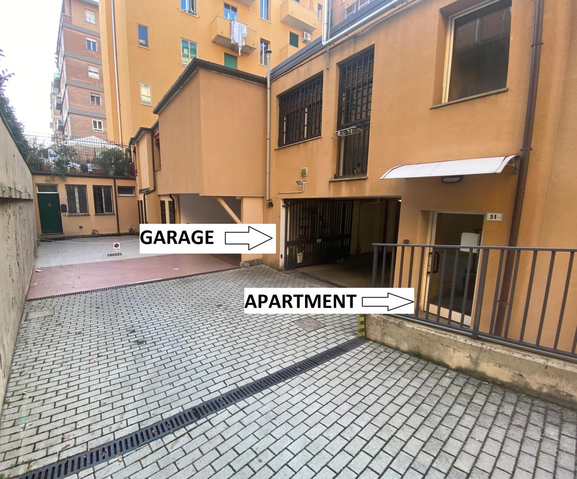 Fashion Apartment Gold Bologna With Jacuzzi & Car Garage, Bologna